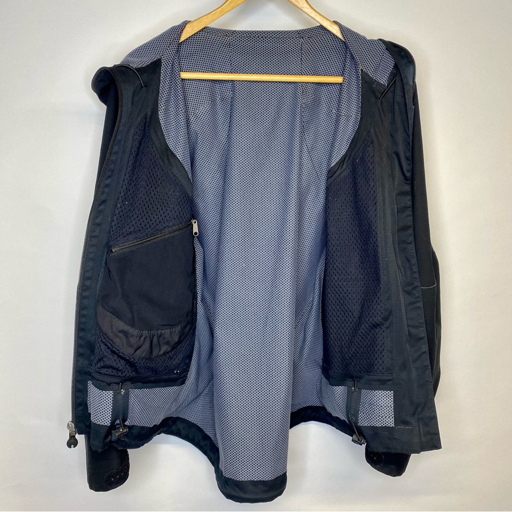 Patagonia Shell Jacket - image 3